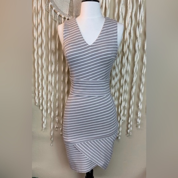 Robert Rodriguez gray white striped body con dress - Picture 1 of 7